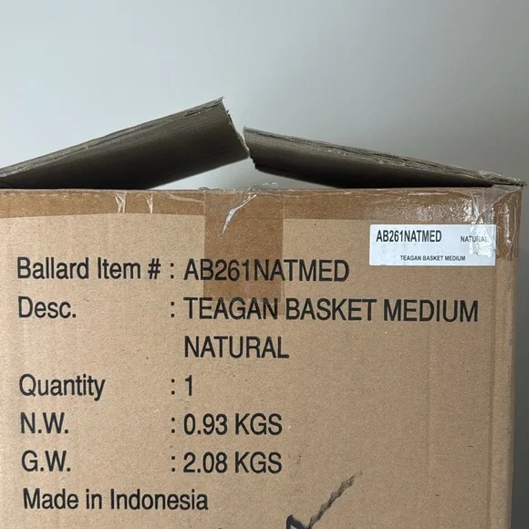 Ballard Designs Teagan Natural Basket Medium - Picture 12 of 13